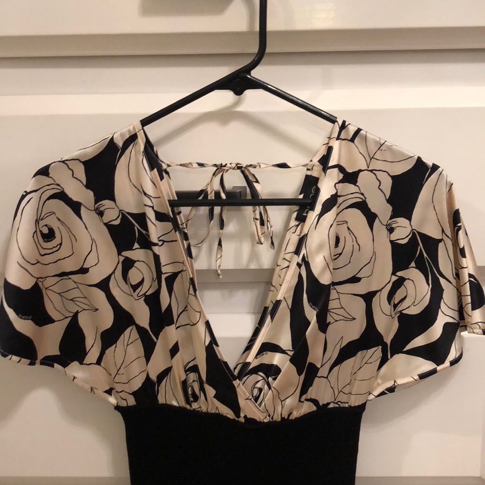 Blouse - Picture 2 of 5